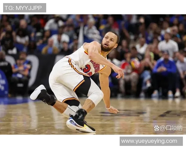 战术拆解：库里为何能掌控比赛节奏？